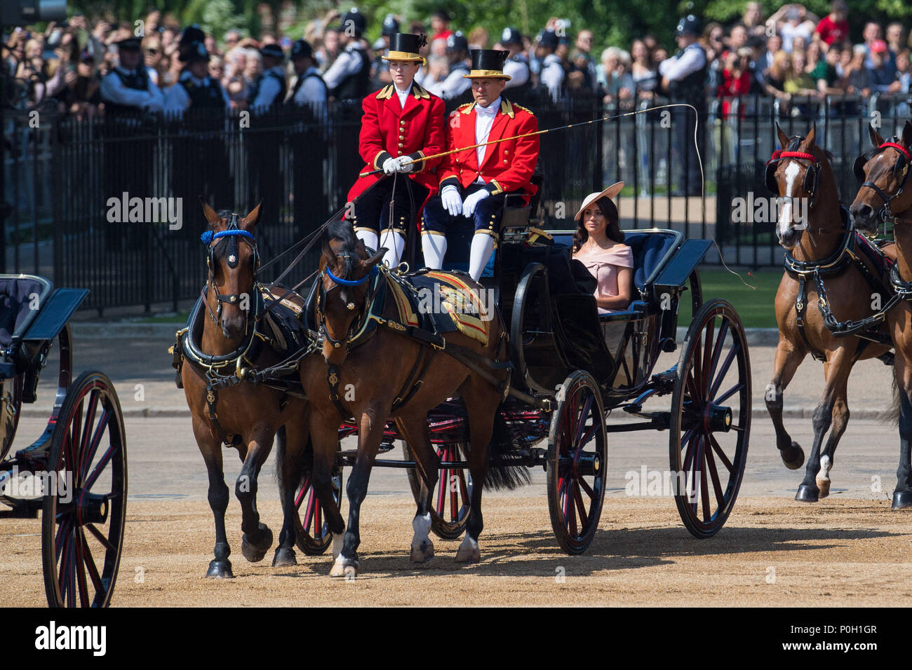 The duchess sussex rides hires stock photography and images Alamy(02)