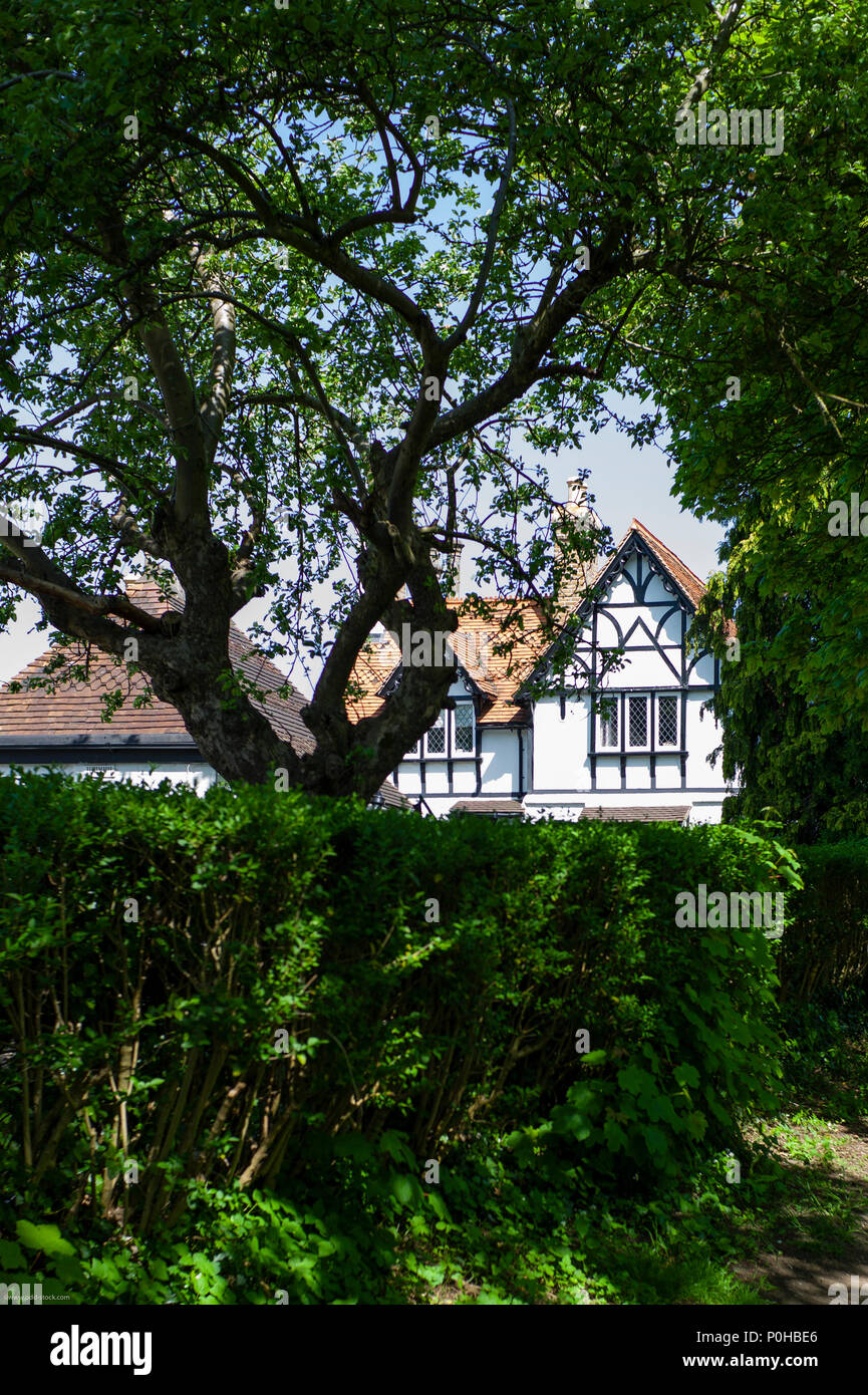 Cookham lock hires stock photography and images Alamy