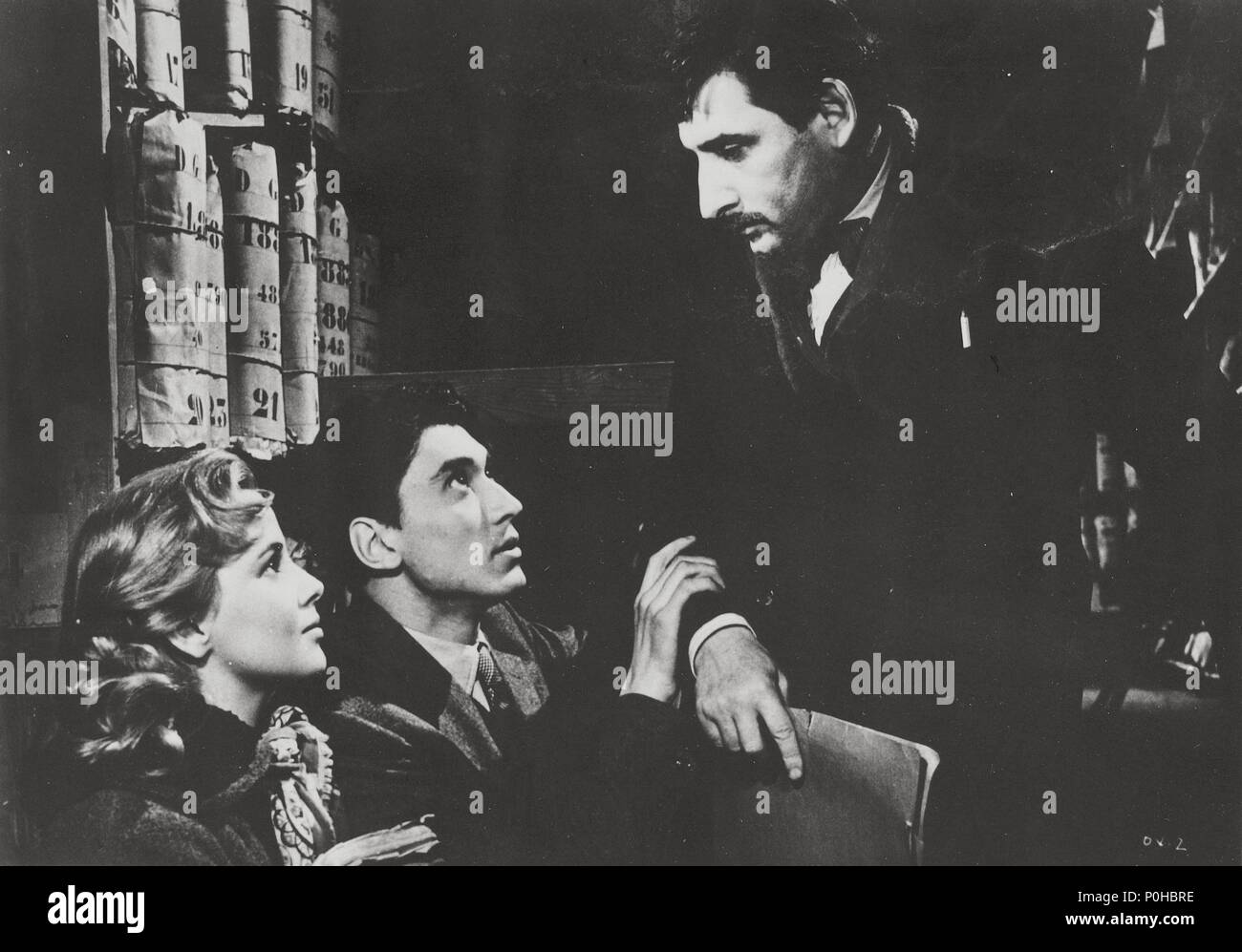 Original Film Title: IL CAPPOTTO. English Title: OVERCOAT, THE. Film  Director: ALBERTO LATTUADA. Year: 1952. Stars: RENATO RASCEL. Credit: FARO  S.A. / Album Stock Photo - Alamy
