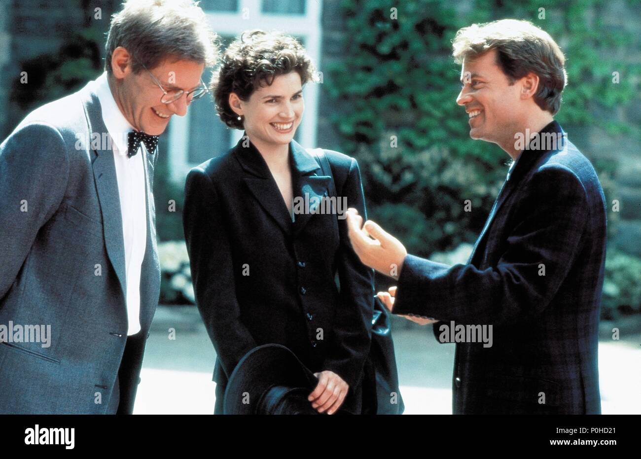 Sabrina 1995 harrison ford hi-res stock photography and images - Alamy