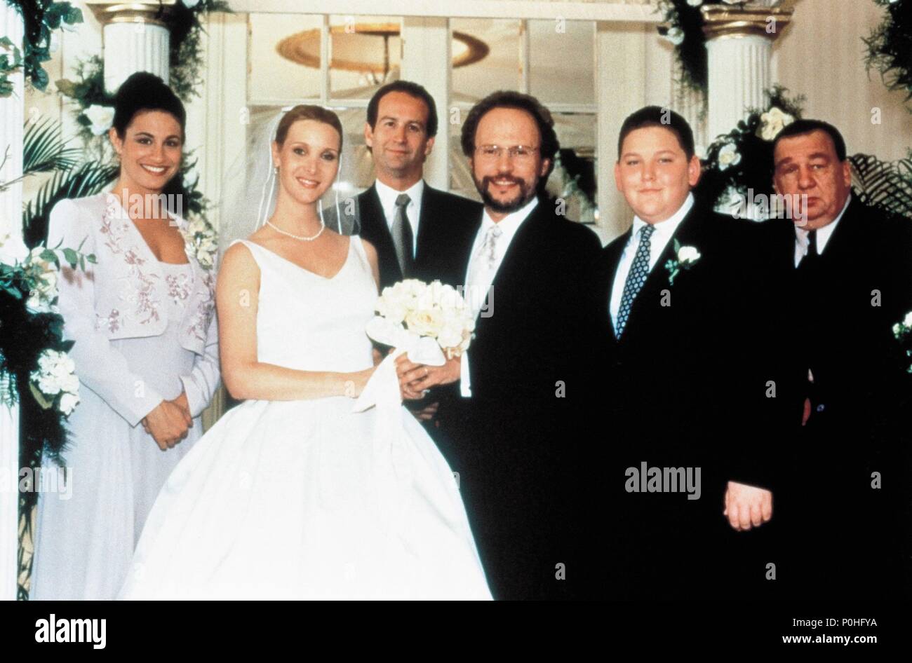 Original Film Title: ANALIZE THIS. English Title: ANALIZE THIS. Film  Director: HAROLD RAMIS. Year: 1999. Stars: LISA KUDROW; BILLY CRYSTAL; JOE  VITERELLI. Credit: WARNER BROS. PICTURES / Album Stock Photo - Alamy