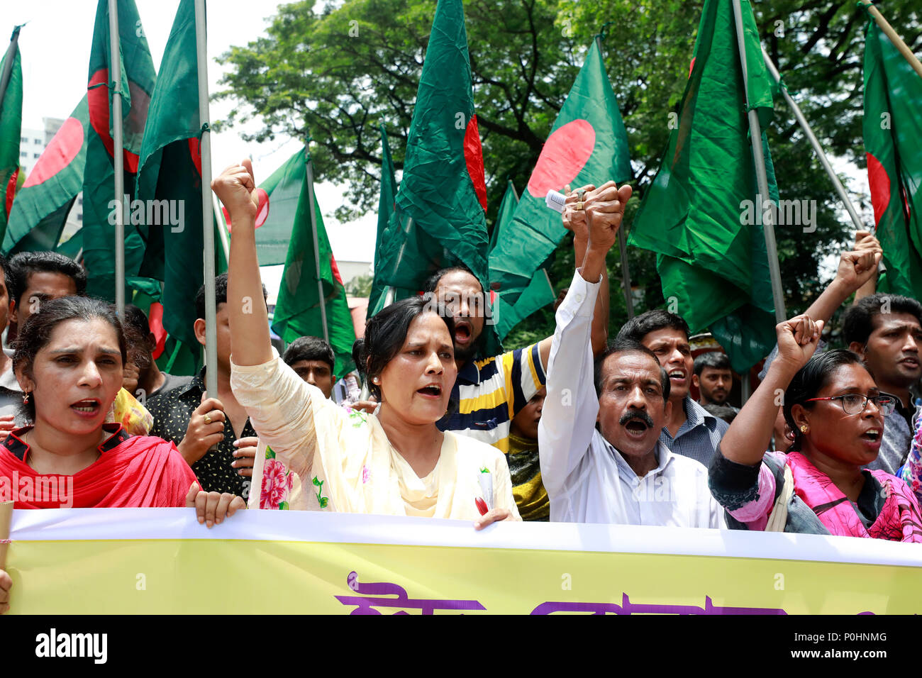 Dhaka, Bangladesh - June 09, 2018: National garments workers Federation gathers and protest in Dhaka demanding payment of their Eid festival bonus, Dhaka, Bangladesh, Credit: SK Hasan Ali/Alamy Live News Stock Photo