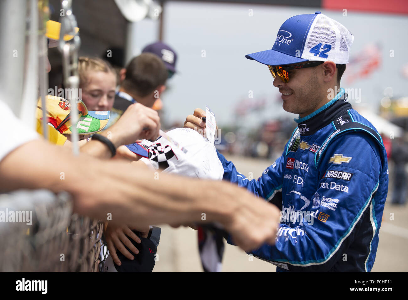 Brooklyn, Michigan, USA. 8th June, 2018. Kyle Larson (42) gets ready to practice for the FireKeepers Casino 400 at Michigan International Speedway in Brooklyn, Michigan. Credit: Stephen A. Arce/ASP/ZUMA Wire/Alamy Live News Stock Photo