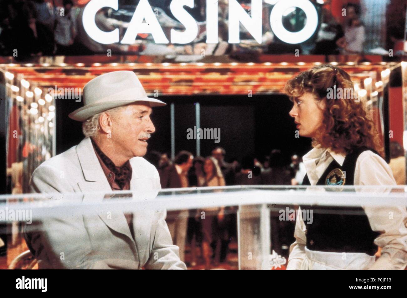 Original Film Title: ATLANTIC CITY. English Title: ATLANTIC CITY. Film  Director: LOUIS MALLE. Year: 1980. Stars: SUSAN SARANDON; BURT LANCASTER.  Credit: PARAMOUNT PICTURES / Album Stock Photo - Alamy