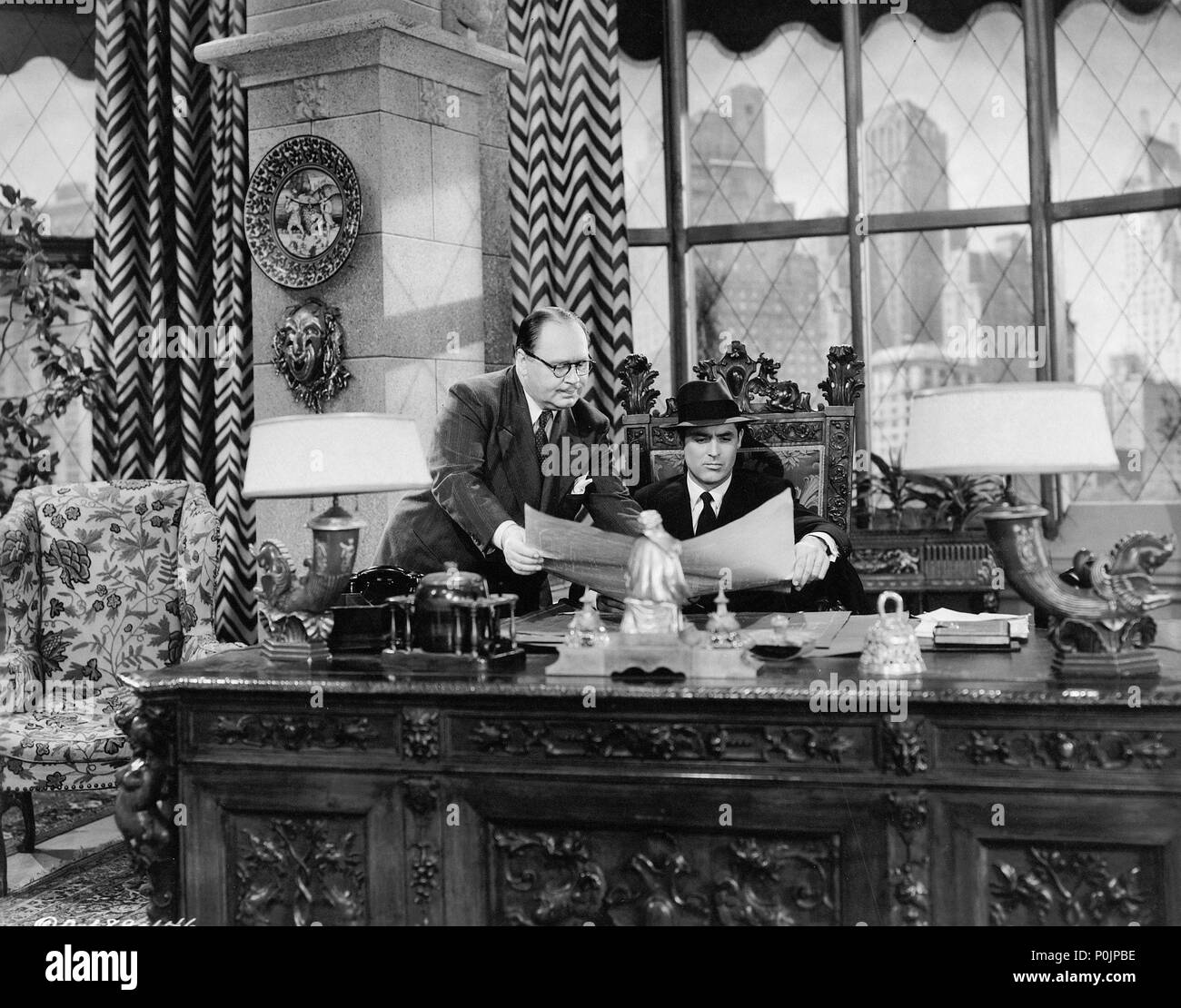 Original Film Title: ONCE UPON A TIME.  English Title: ONCE UPON A TIME.  Film Director: ALEXANDER HALL.  Year: 1944.  Stars: CARY GRANT; HOWARD FREEMAN. Credit: COLUMBIA PICTURES / Album Stock Photo