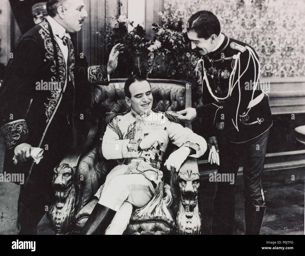 Original Film Title REACHING FOR THE MOON. English Title REACHING FOR THE MOON. Film Director