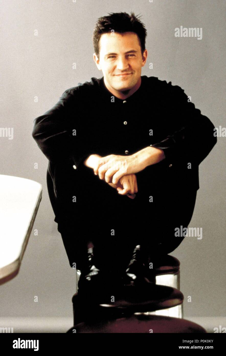 Original Film Title: FRIENDS-TV.  English Title: FRIENDS-TV.  Year: 1994.  Stars: MATTHEW PERRY. Credit: WARNER BROS TV / Album Stock Photo