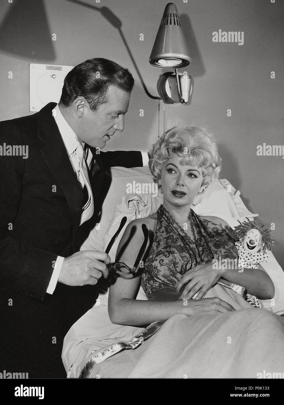 Original Film Title THE TWILIGHT ZONE. English Title TWILIGHT