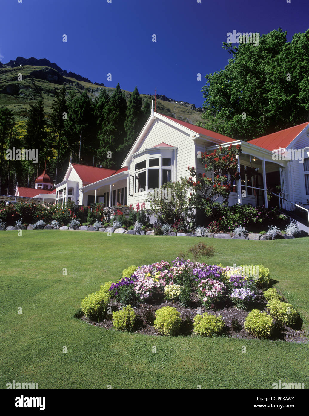 1995 HISTORICAL WALTER PEAK HIGH COUNTRY STATION LAKE WAKATIPU SOUTH ISLAND NEW ZEALAND Stock Photo