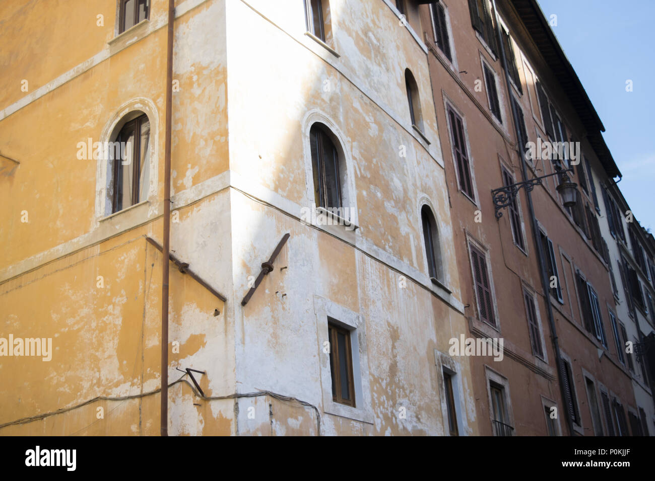 Old buildings of rome hi-res stock photography and images - Alamy