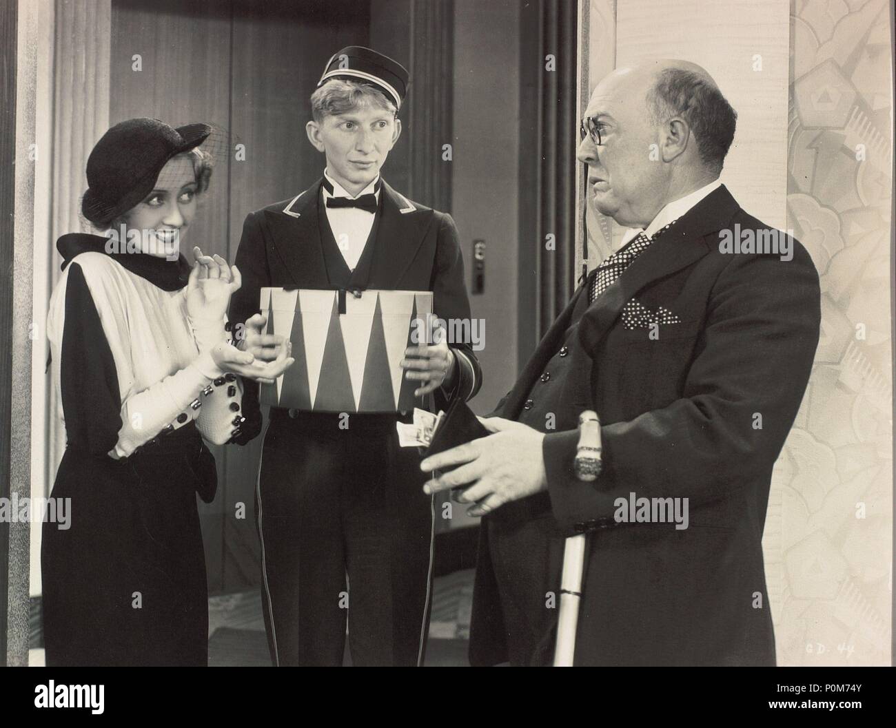 Gold diggers 1933 hi-res stock photography and images - Alamy