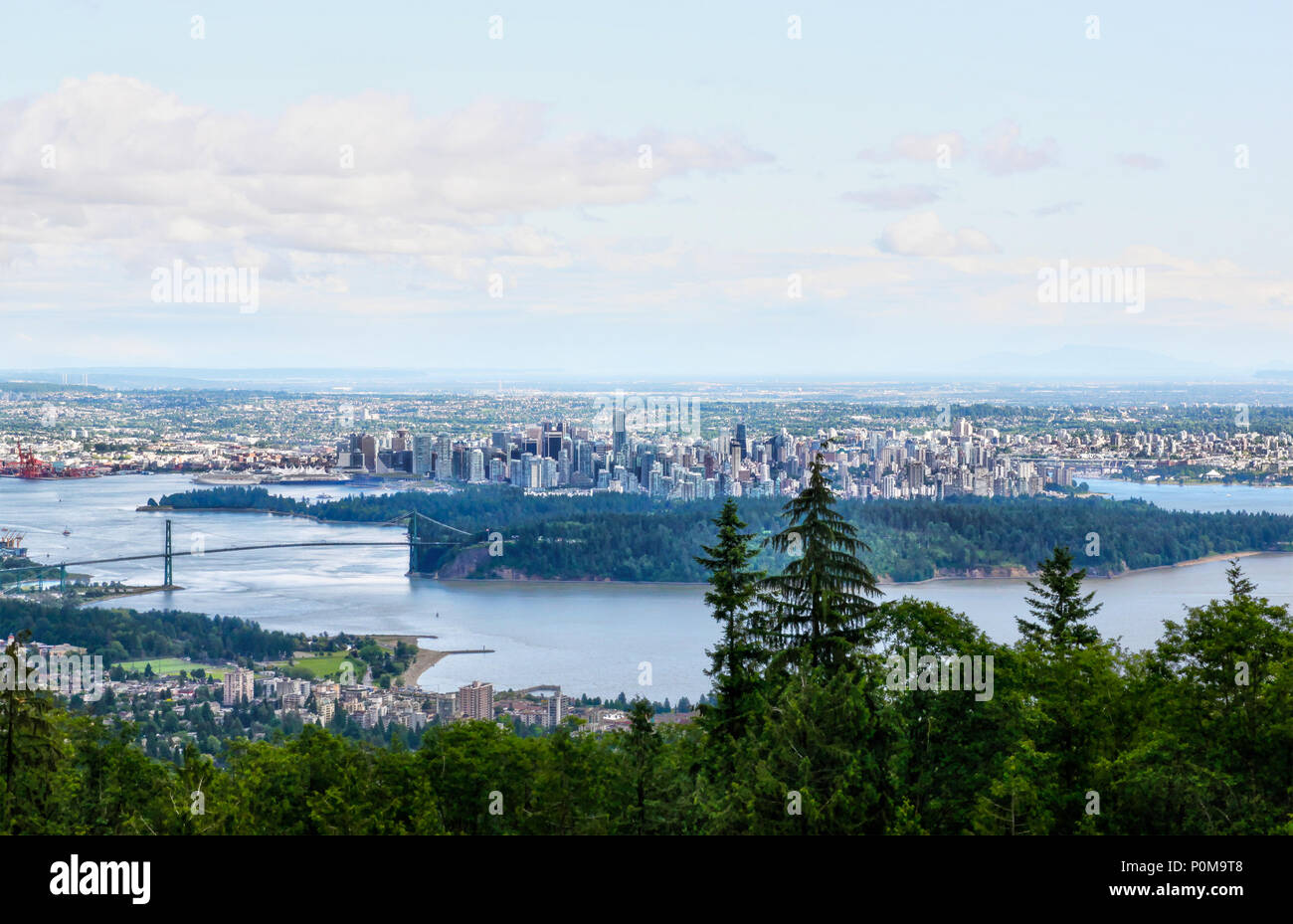 Downtown skyline of vancouver hi-res stock photography and images - Alamy