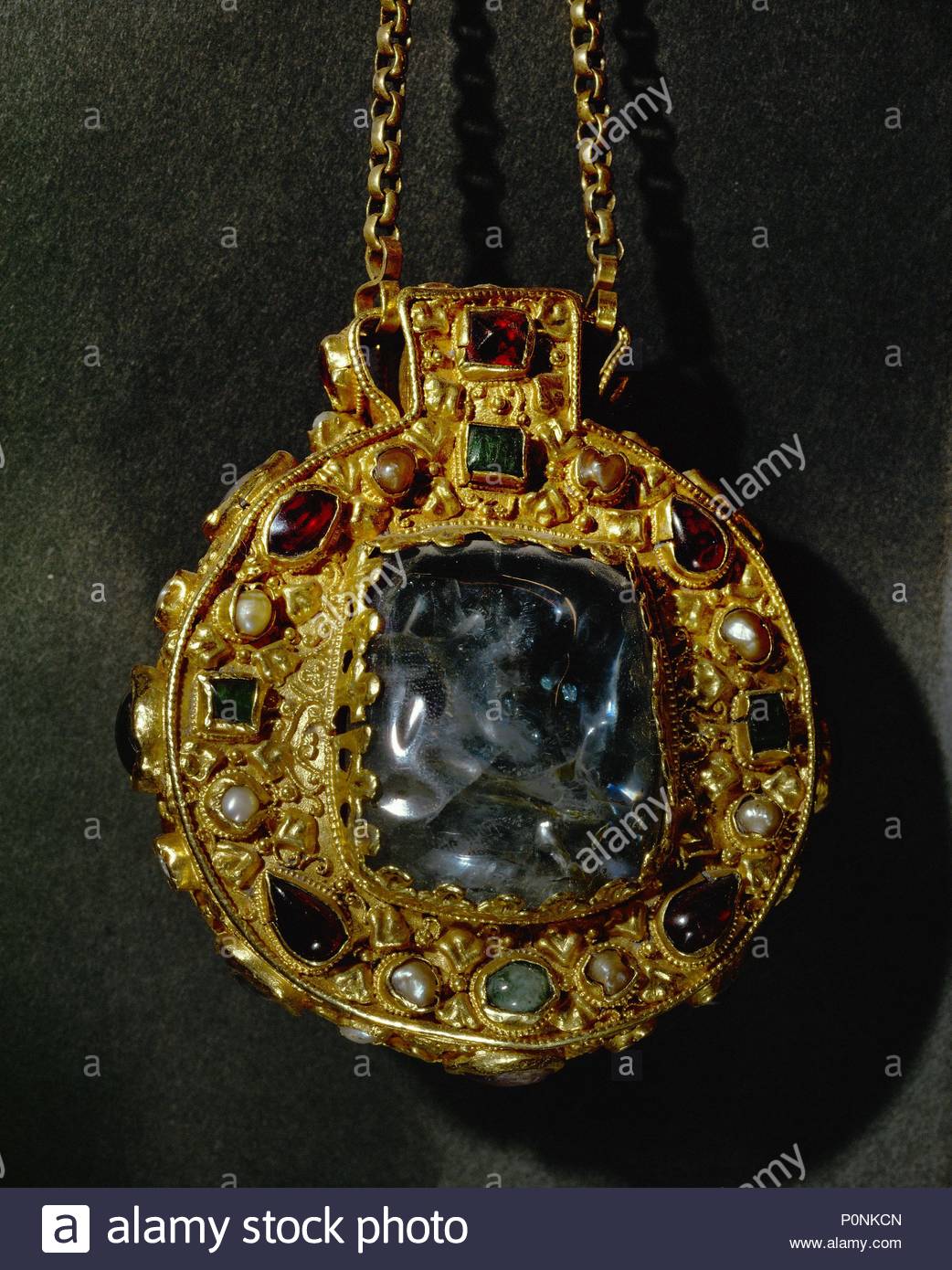 In The Tomb Of Charlemagne At Aachen Stock Photos & In The Tomb Of Charlemagne At Aachen Stock