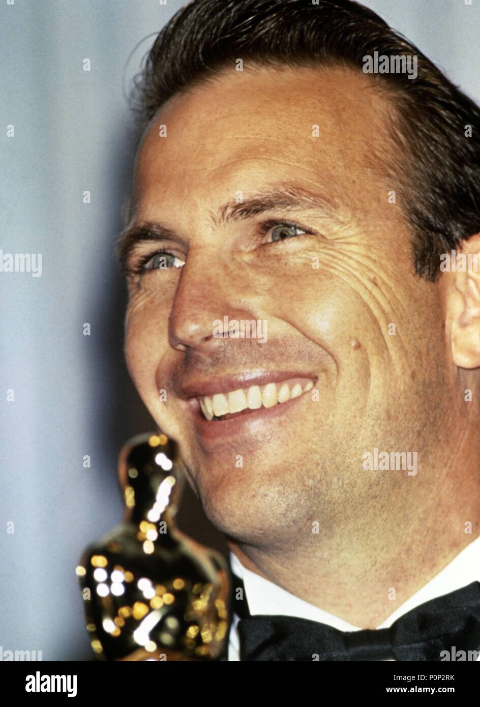 Description: The 63rd Academy Awards / 1991.   Kevin Costner, Best Cinematography for 'Dances with Wolves'..  Year: 1991.  Stars: KEVIN COSTNER. Stock Photo