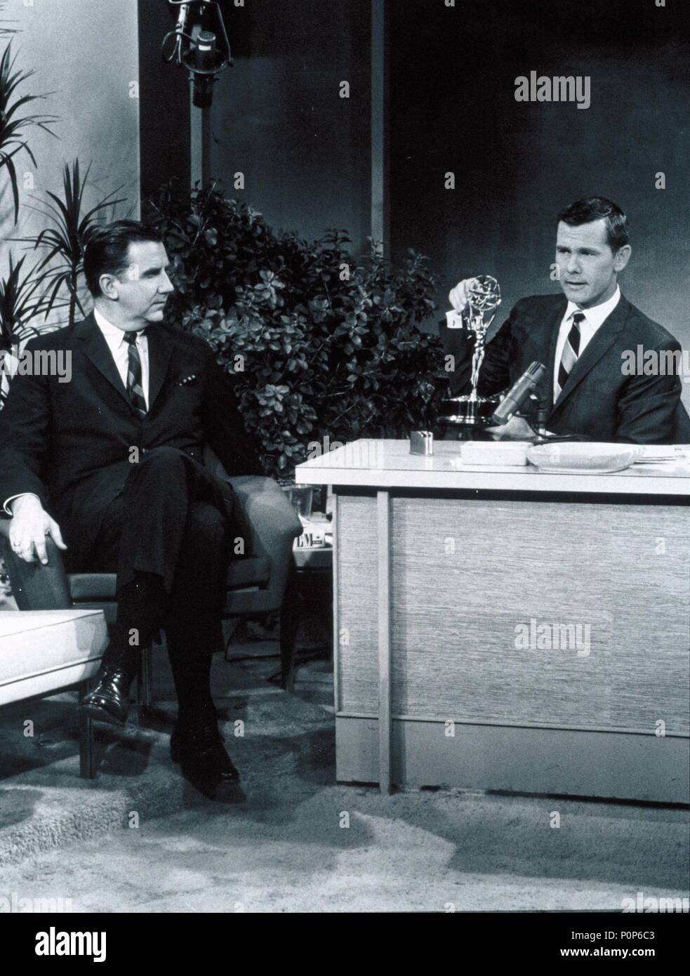 Original Film Title: THE JOHNNY CARSON SHOW.  English Title: THE JOHNNY CARSON SHOW.  Year: 1955.  Stars: JOHNNY CARSON. Credit: CARSON PRODUCTIONS/NBC / Album Stock Photo