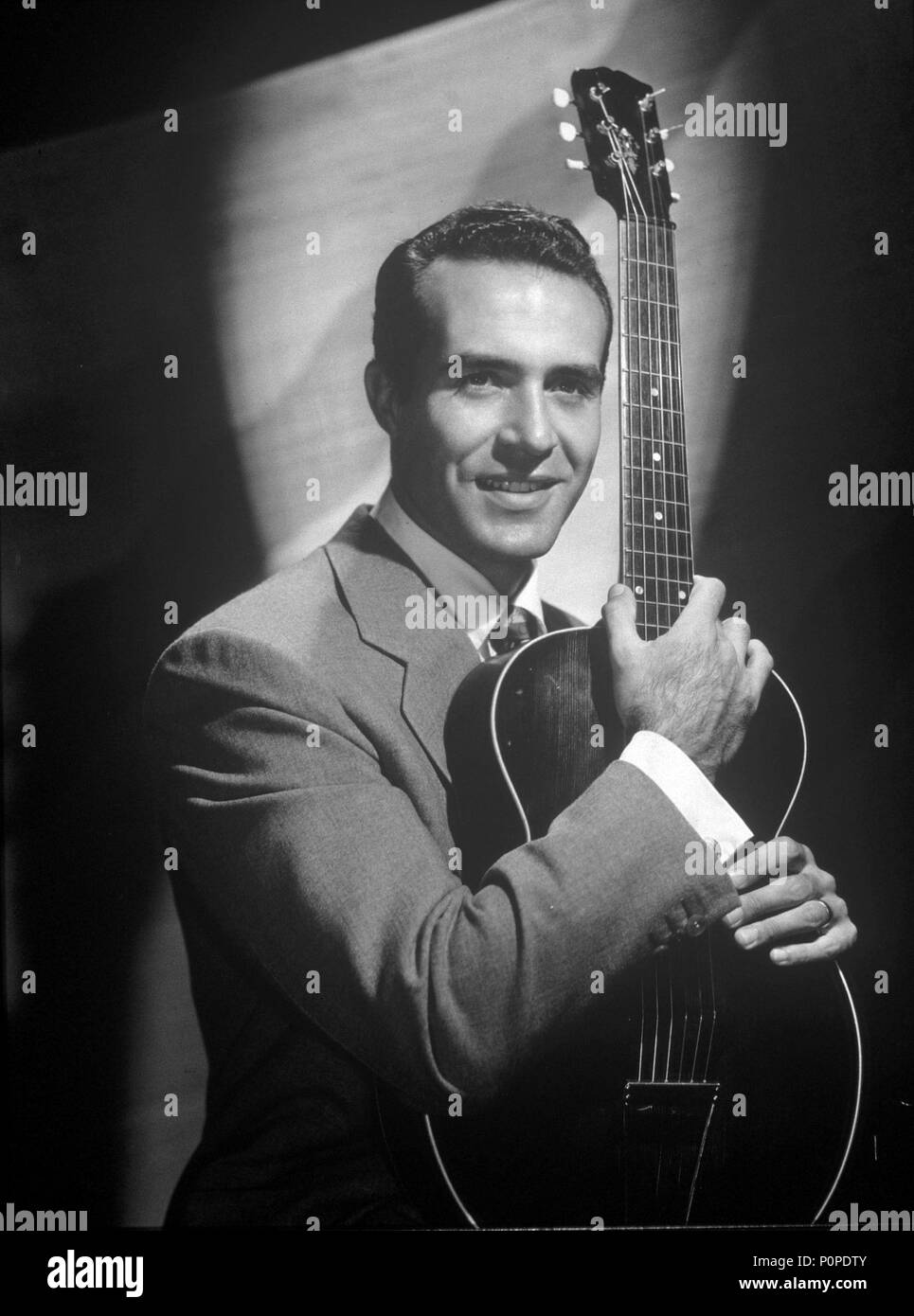 Ricardo Montalban Hi-res Stock Photography And Images - Alamy