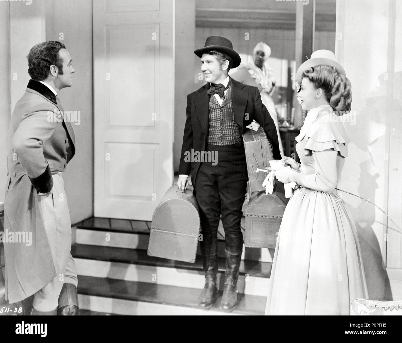 Original Film Title: MAGNIFICENT DOLL.  English Title: MAGNIFICENT DOLL.  Film Director: FRANK BORZAGE.  Year: 1946.  Stars: GINGER ROGERS; DAVID NIVEN; BURGESS MEREDITH. Credit: UNIVERSAL PICTURES / Album Stock Photo