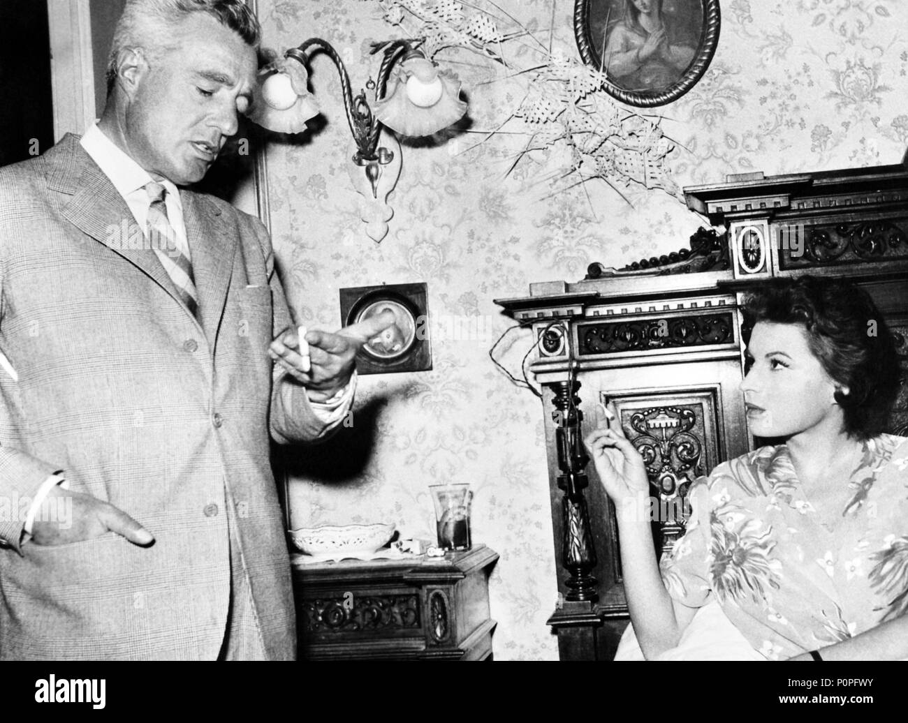 Original Film Title L' ORO DI NAPOLI. English Title GOLD OF NAPLES, THE. Film Director Original Film Title L' ORO DI NAPOLI. English Title GOLD OF NAPLES, THE. Film Director
