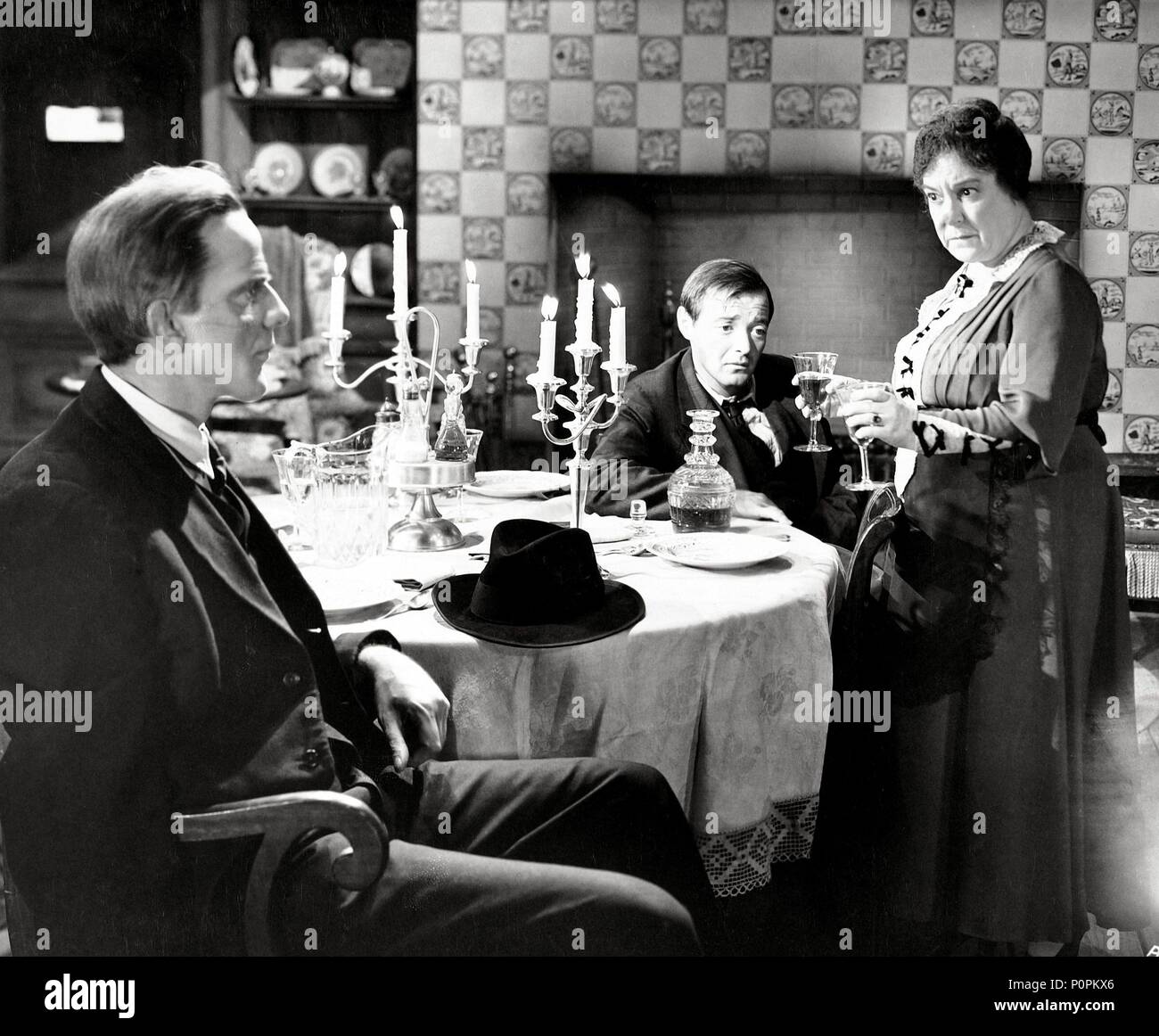 Arsenic and old lace film hi-res stock photography and images - Alamy