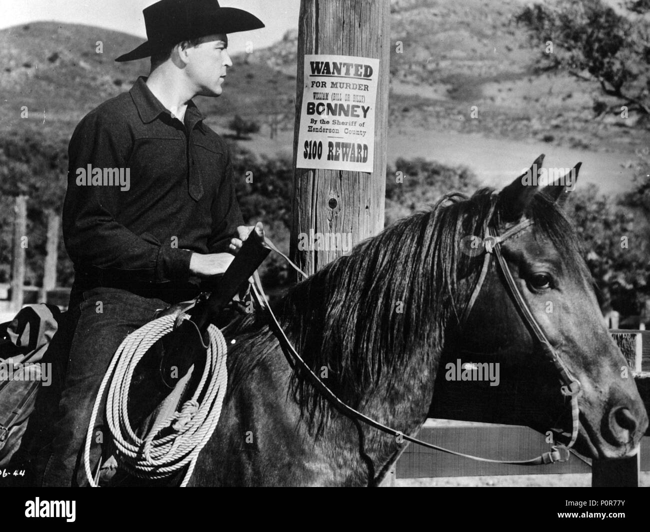 Original Film Title: THE LAW VS. BILLY THE KID. English Title: THE LAW