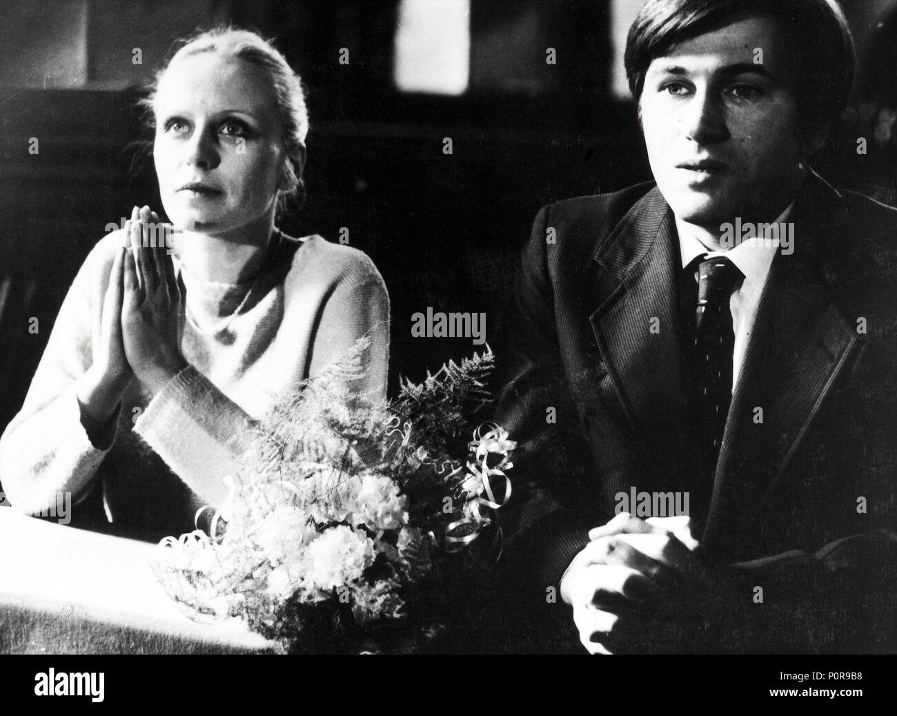 Original Film Title: CZLOWIEK Z ZELAZA.  English Title: MAN OF IRON.  Film Director: ANDRZEJ WAJDA.  Year: 1981.  Stars: JERZY RADZIWLOWICZ; KRYSTINA JANDA. Credit: FILM POLSKI / Album Stock Photo