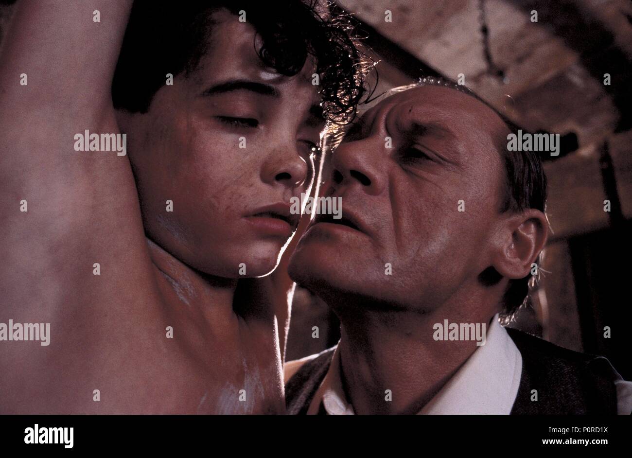 In a glass cage full movie online hotsell