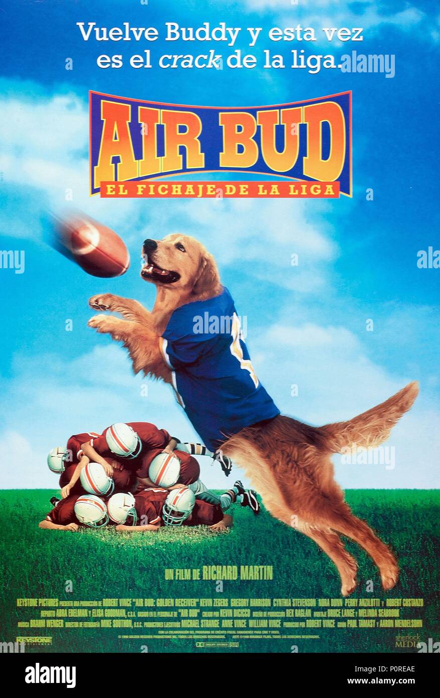 Bud film title air bud hi-res stock photography and images - Alamy