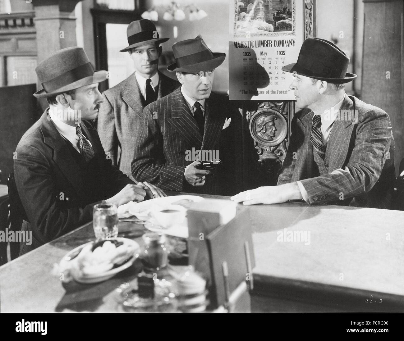 Original Film Title: BROTHER ORCHID.  English Title: BROTHER ORCHID.  Film Director: LLOYD BACON.  Year: 1940.  Stars: HUMPHREY BOGART; JOHN QUALEN; G. PAT COLLINS; MORGAN CONWAY. Credit: WARNER BROTHERS / Album Stock Photo
