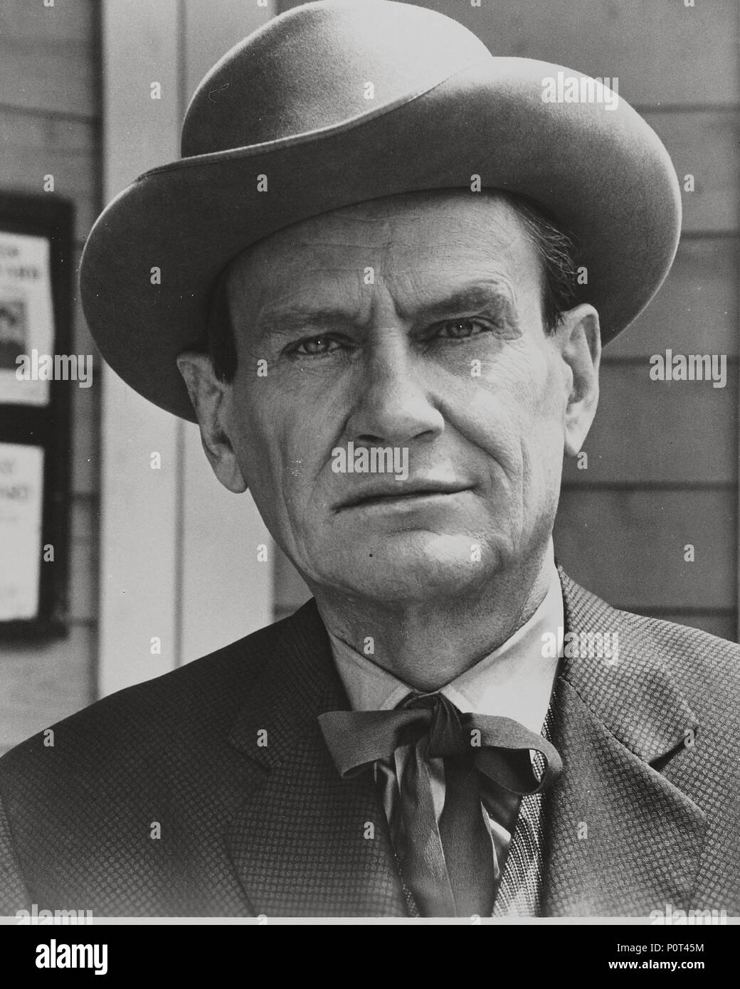 Wendell corey hi-res stock photography and images - Alamy