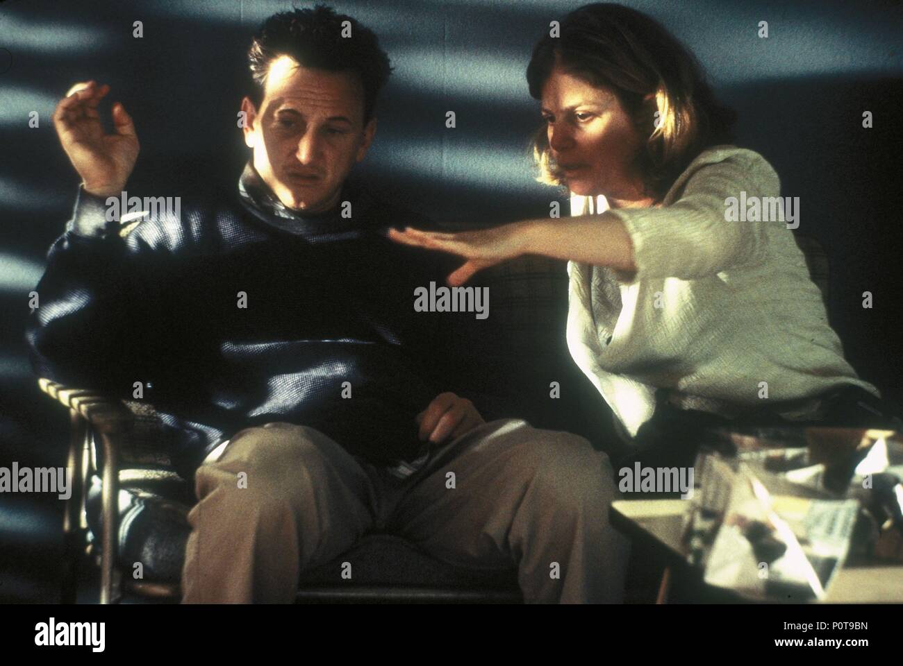 I am sam 2001 sean penn hi-res stock photography and images - Alamy