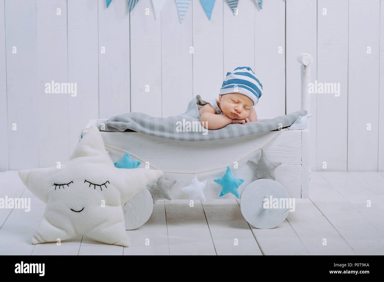 hospital bassinet decoration