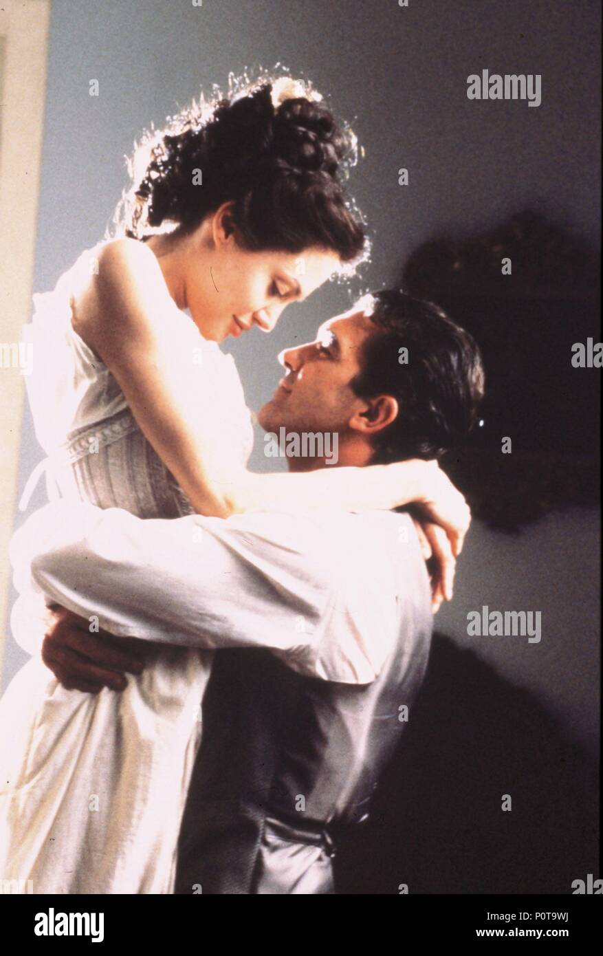 Original sin 2001 angelina jolie hires stock photography and images Alamy