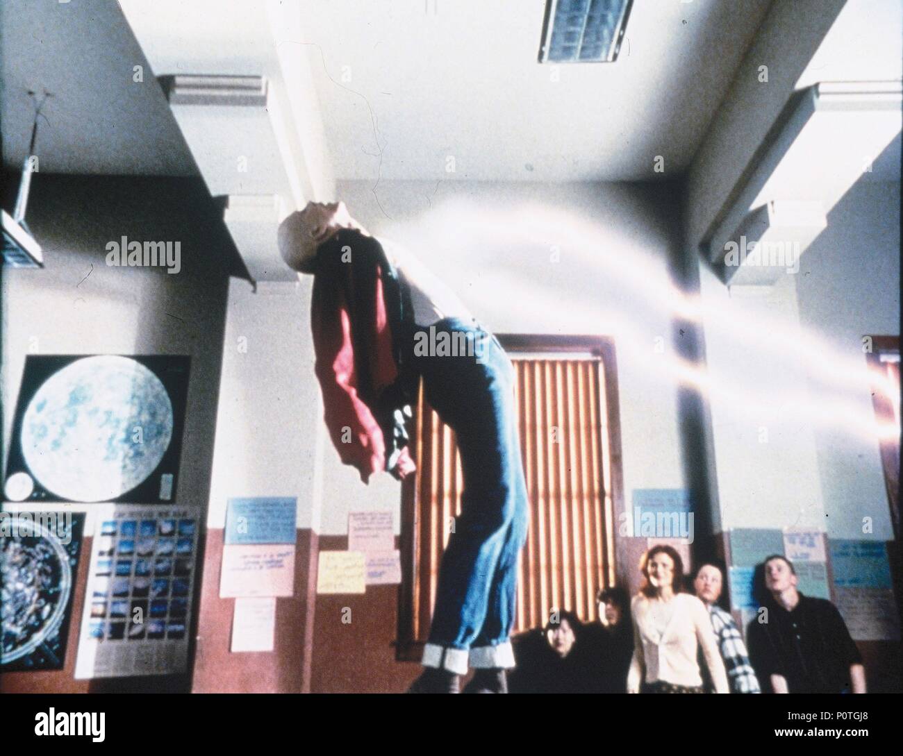 Original Film Title POWDER. English Title POWDER. Film Director