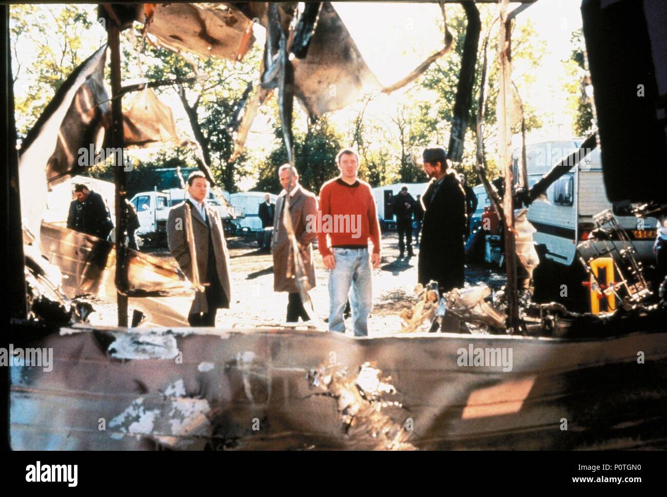 Original Film Title: SNATCH.  English Title: SNATCH.  Film Director: GUY RITCHIE.  Year: 2000.  Stars: BRAD PITT; JASON STATHAM; GUY RITCHIE; STEPHEN GRAHAM. Credit: COLUMBIA PICTURES / Album Stock Photo