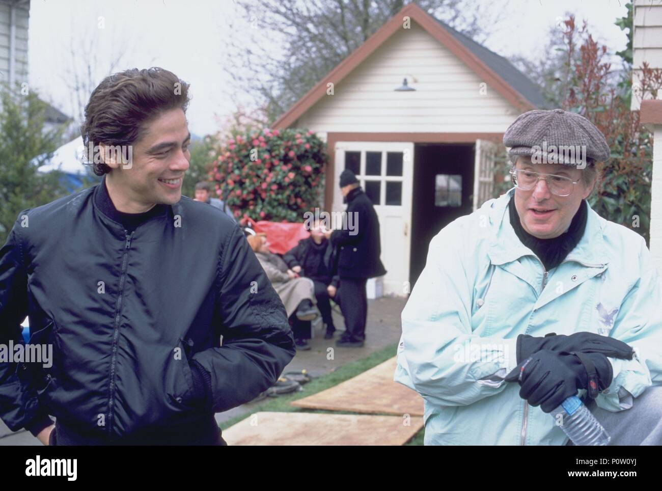 Original Film Title: THE HUNTED.  English Title: THE HUNTED.  Film Director: WILLIAM FRIEDKIN.  Year: 2003.  Stars: WILLIAM FRIEDKIN; BENICIO DEL TORO. Credit: PARAMOUNT PICTURES / Album Stock Photo