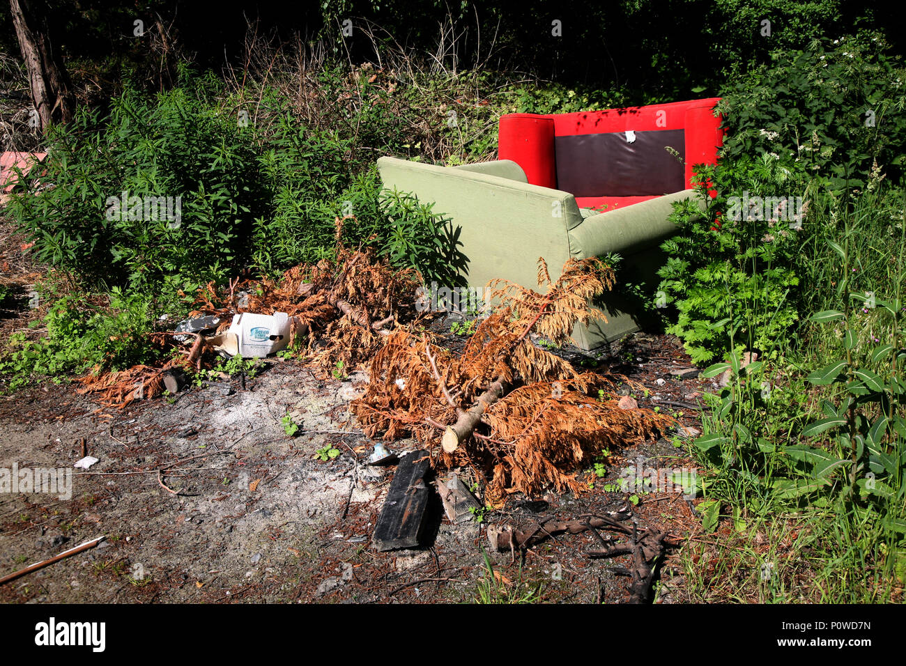 furniture tipping of Household rubbish just tipped at the back of shops in Dinnington Stock