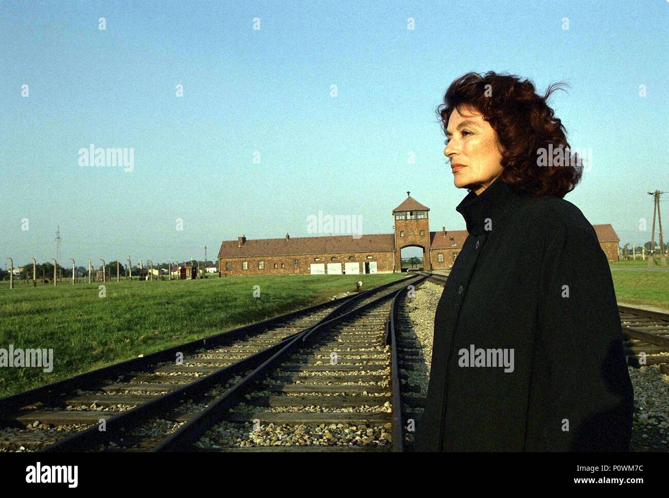 La Petite Prairie Aux Bouleaux Film Complet With Jeanne Moreau High Resolution Stock Photography and Images - Page