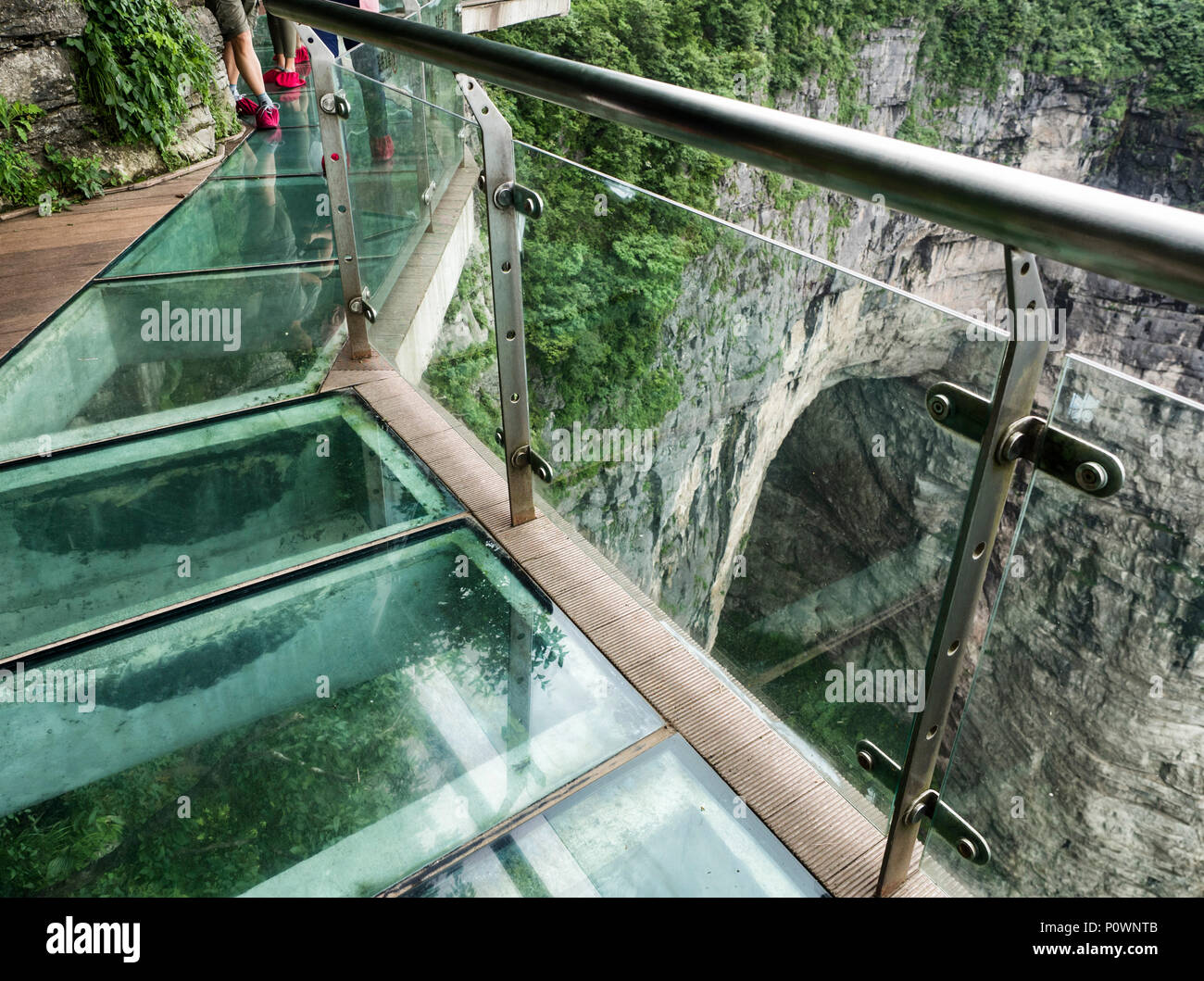 Cliff Glass Sky Walk At Tianmen Mountain The Heaven S Gate At Zhangjiagie Hunan Province China Asia Stock Photo Alamy Cliff Glass Sky Walk At Tianmen Mountain The Heaven S Gate At Zhangjiagie Hunan Province China Asia Stock Photo Alamy