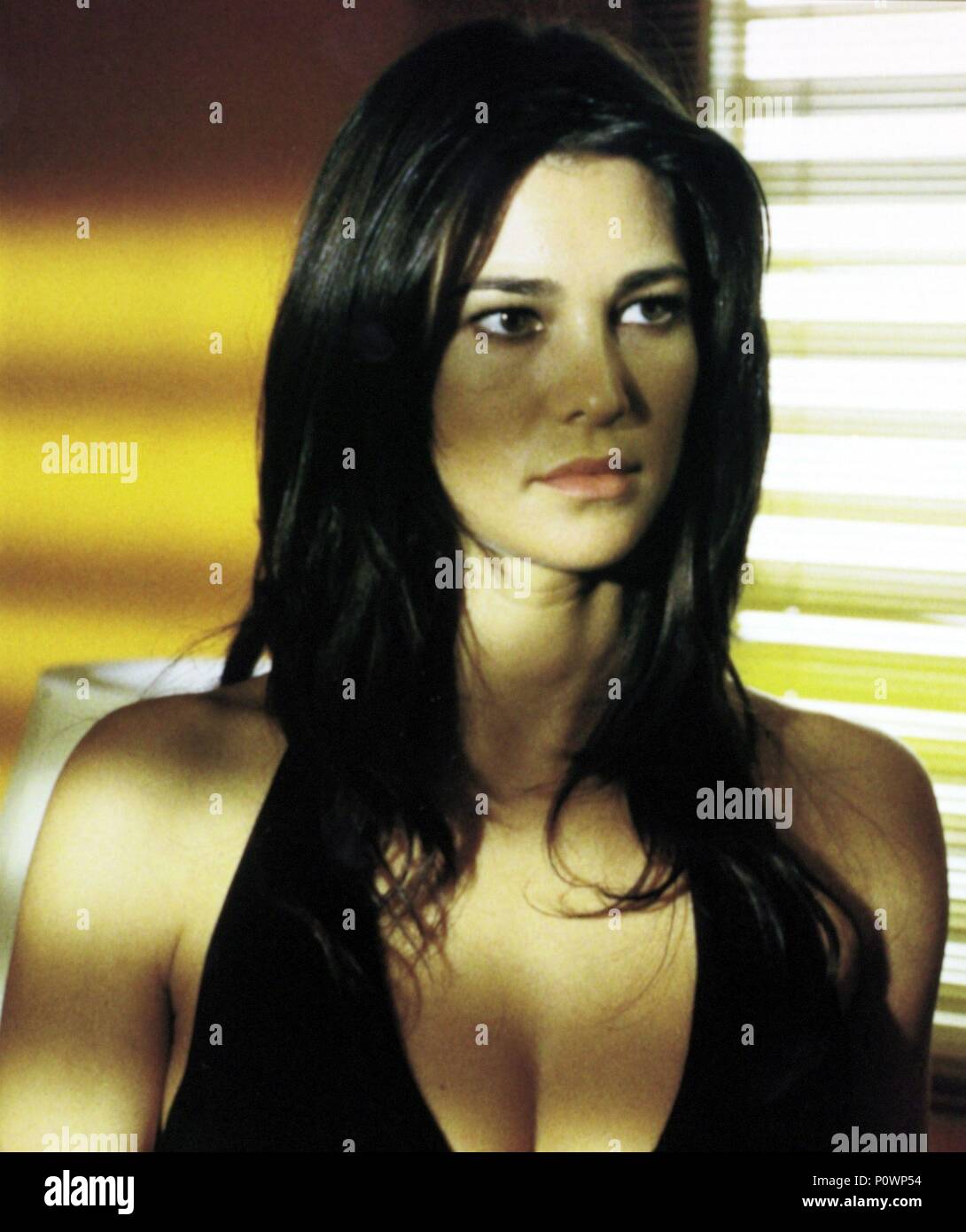 Manuela arcuri hi-res stock photography and images - Alamy