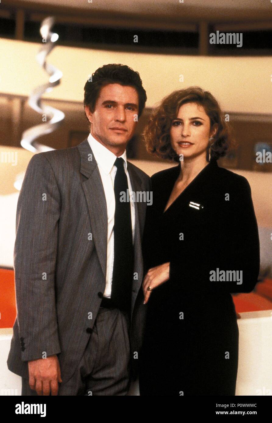 Original Film Title: SOMEONE TO WATCH OVER ME.  English Title: SOMEONE TO WATCH OVER ME.  Film Director: RIDLEY SCOTT.  Year: 1987.  Stars: MIMI ROGERS; TOM BERENGER. Credit: COLUMBIA PICTURES / Album Stock Photo