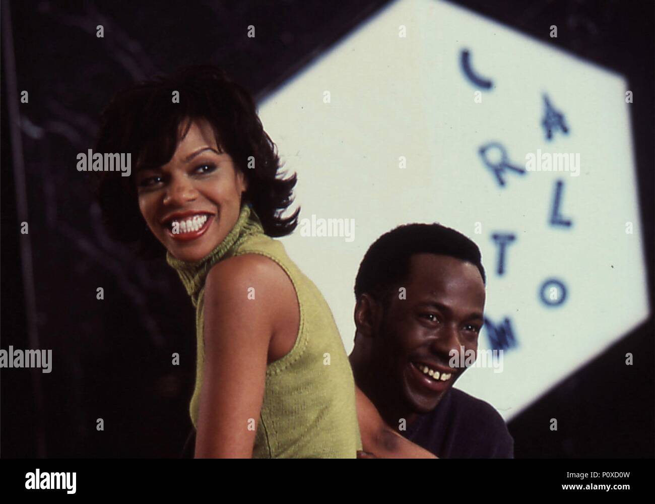 Original Film Title: TWO CAN PLAY THE GAME.  English Title: TWO CAN PLAY THE GAME.  Film Director: MARK BROWN.  Year: 2001.  Stars: WENDY RAQUEL ROBINSON. Credit: COLUMBIA PICTURES / Album Stock Photo