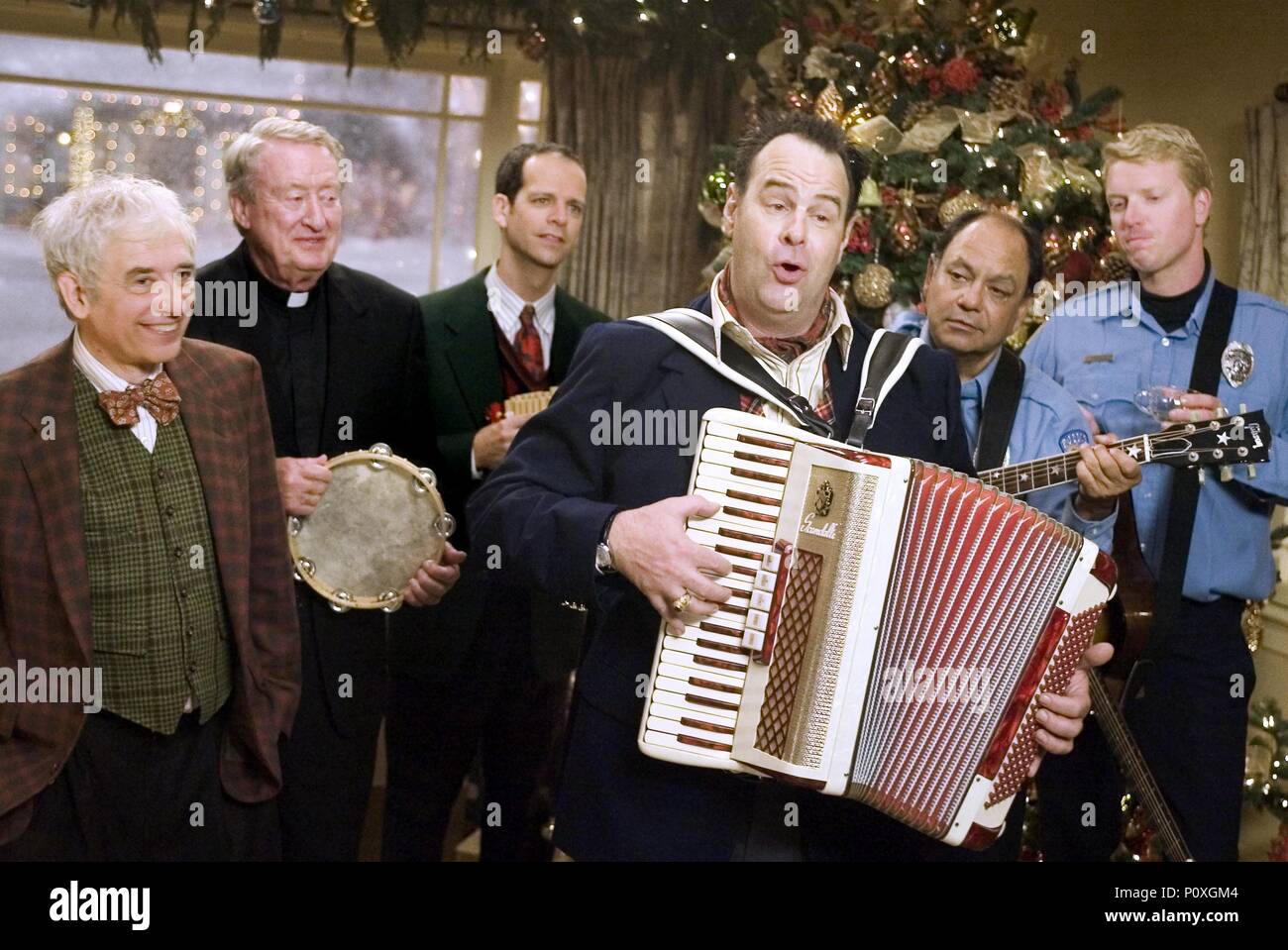 Original Film Title: CHRISTMAS WITH THE KRANKS.  English Title: CHRISTMAS WITH THE KRANKS.  Film Director: JOE ROTH.  Year: 2004.  Stars: CHEECH MARIN; AUSTIN PENDLETON; DAN AYKROYD; TOM POSTON; JAKE BUSEY; PATRICK BREEN. Credit: REVOLUTION STUDIOS / ROSENTHAL, ZADE / Album Stock Photo