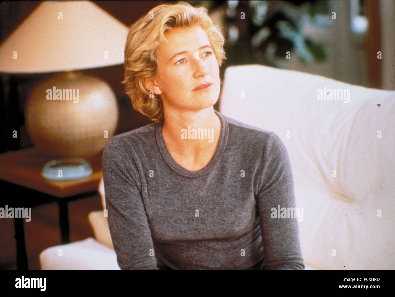 Original Film Title: LAS RAZONES DE MIS AMIGOS.  English Title: LAS RAZONES DE MIS AMIGOS.  Film Director: GERARDO HERRERO.  Year: 2000.  Stars: ANA DUATO. Credit: TORNASOL FILMS / Album Stock Photo
