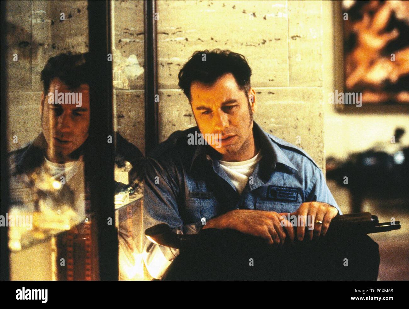 Original Film Title: MAD CITY.  English Title: MAD CITY.  Film Director: CONSTANTIN COSTA-GAVRAS.  Year: 1997.  Stars: JOHN TRAVOLTA. Credit: WARNER BROTHERS / CLOSE, MURRAY / Album Stock Photo