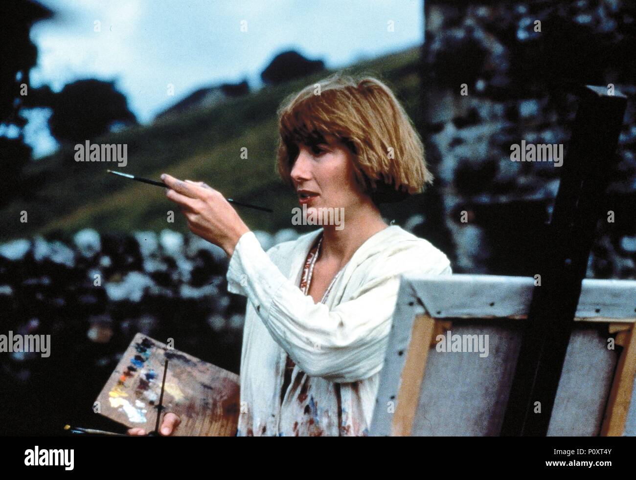 Emma thompson dora emma thompson hi-res stock photography and images