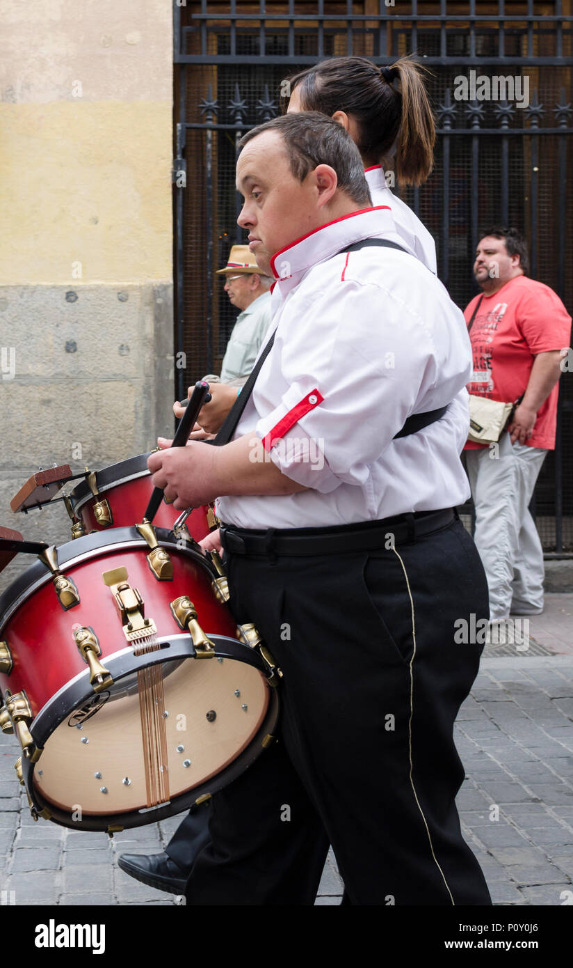 Madrid, Spain, 10 th June, 2018. A view of San Ildefonso procession in Malasaña quarter with musicians. Madrid, Spain on 10 th June 2018. Credit: Enrique davó/Alamy Live News. Stock Photo
