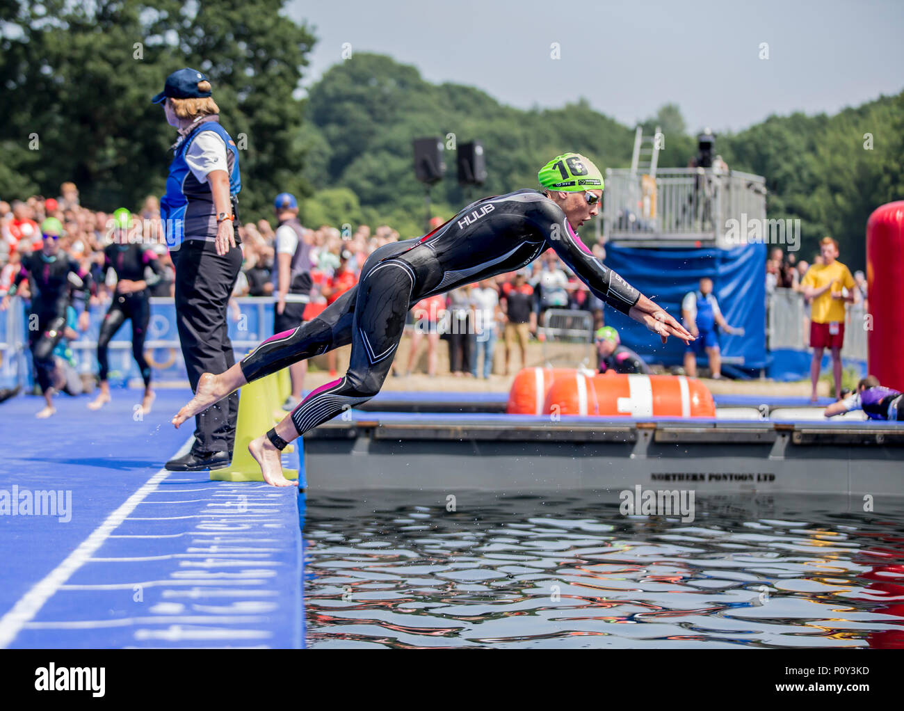 Leeds, UK. 10th June, 2018. AJ Bell World Triathlon Series, Leeds; Jessica Learmonth (GBR) takes the lead as she starts her second lap in the swim during the Elite Womens race of the AJ Bell World Triathlon Leeds Credit: Action Plus Sports/Alamy Live News Stock Photo