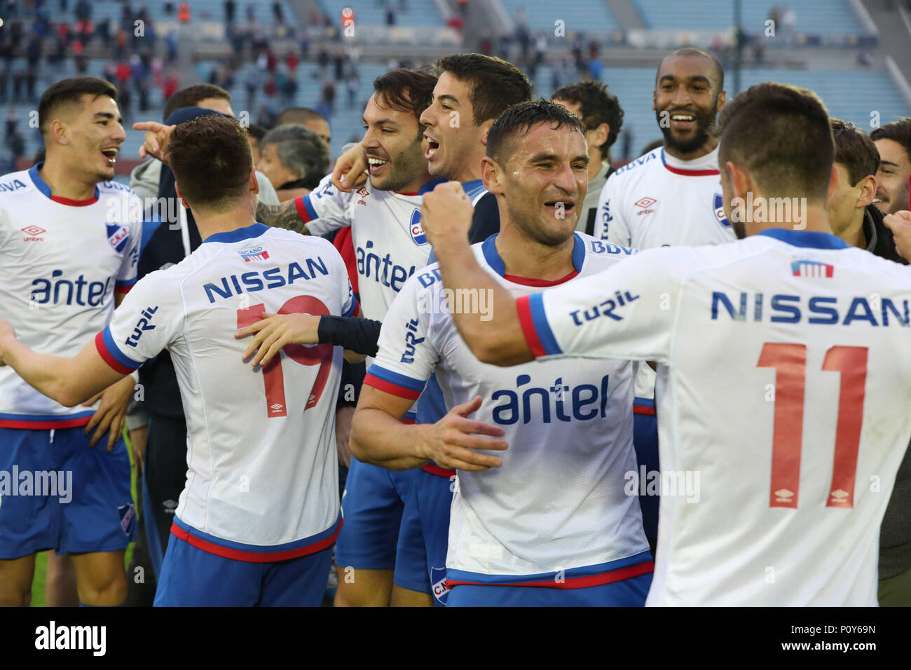 Montevideo Uruguay 10th June 2018 Nacional S Players Celebrate After Winning The Uruguayan Soccer Intermediate Tournament At