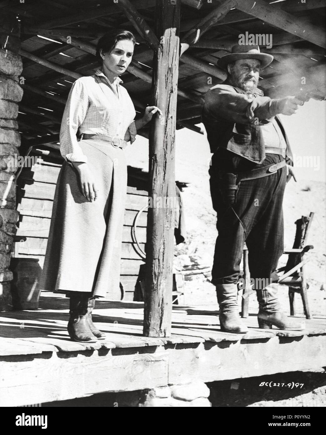 The big country 1958 jean simmons hi-res stock photography and images ...