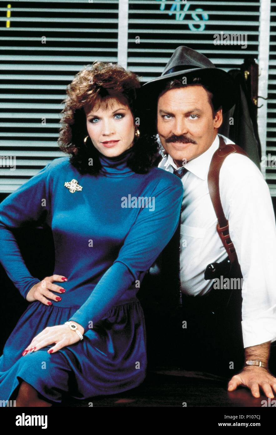 Films Et Séries Tv Avec Stacy Keach Original Film Title: MIKE HAMMER-TV. English Title: MIKE HAMMER-TV